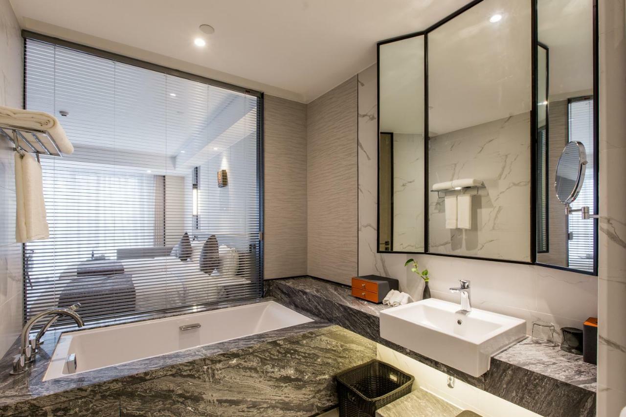 Howard Johnson By Wyndham Life Zhuoyuan Ningbo Zewnętrze zdjęcie
