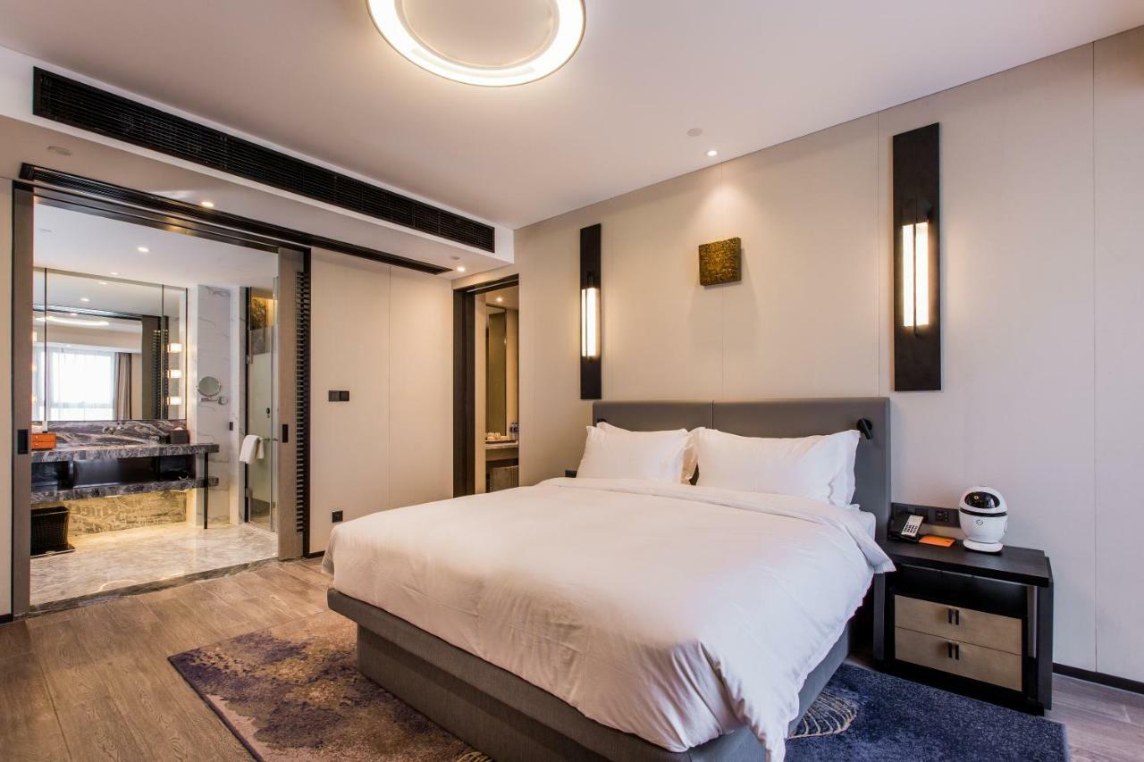 Howard Johnson By Wyndham Life Zhuoyuan Ningbo Zewnętrze zdjęcie