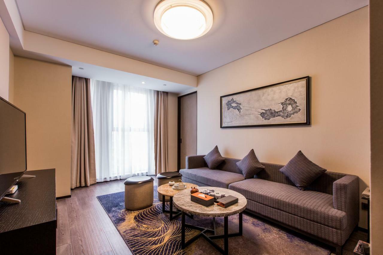 Howard Johnson By Wyndham Life Zhuoyuan Ningbo Zewnętrze zdjęcie