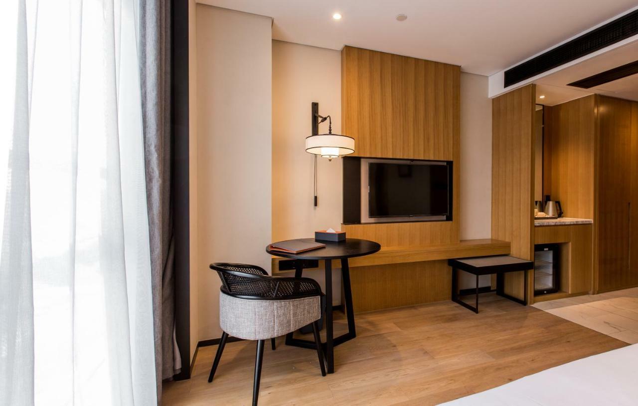 Howard Johnson By Wyndham Life Zhuoyuan Ningbo Zewnętrze zdjęcie
