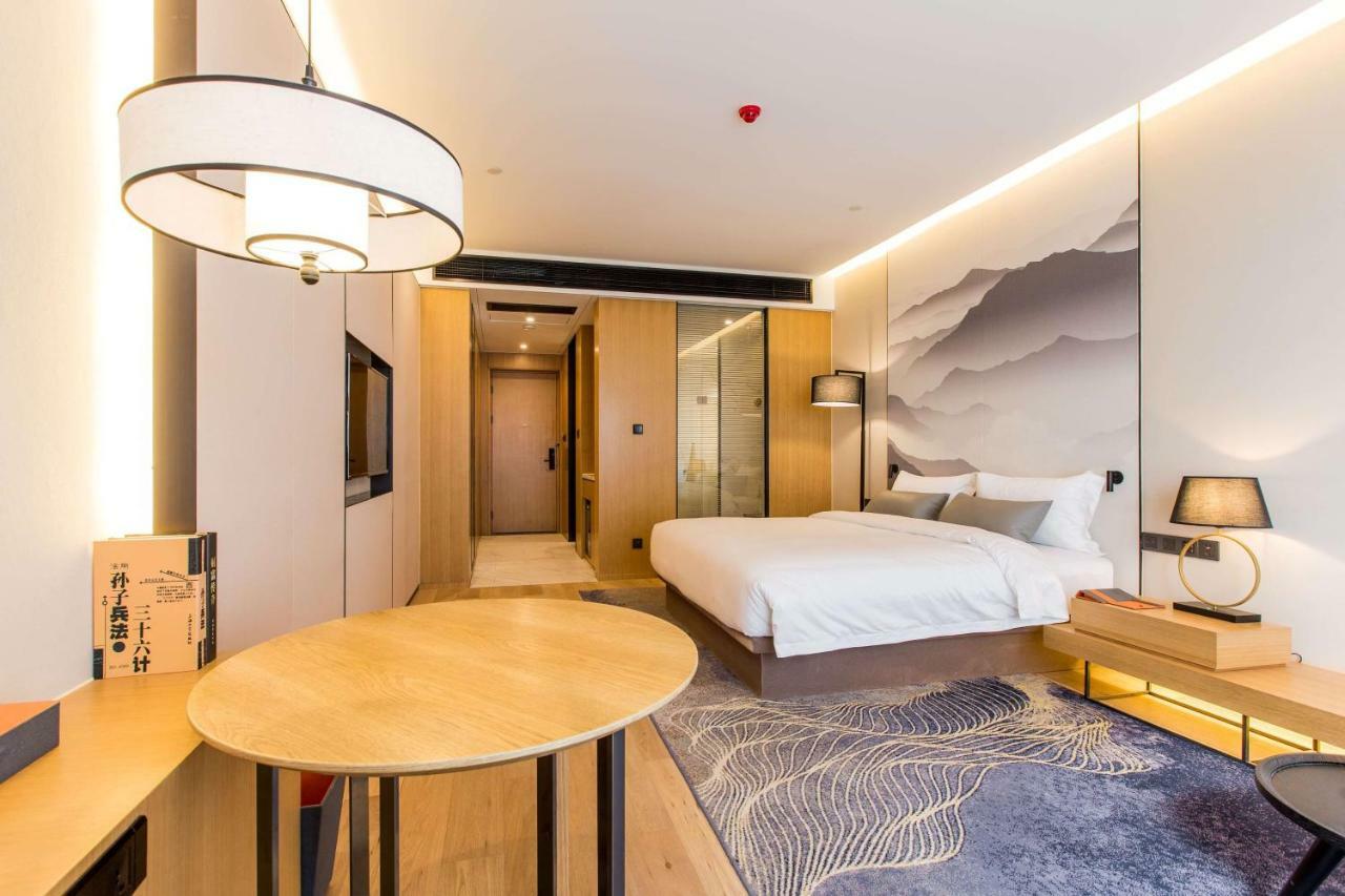 Howard Johnson By Wyndham Life Zhuoyuan Ningbo Zewnętrze zdjęcie