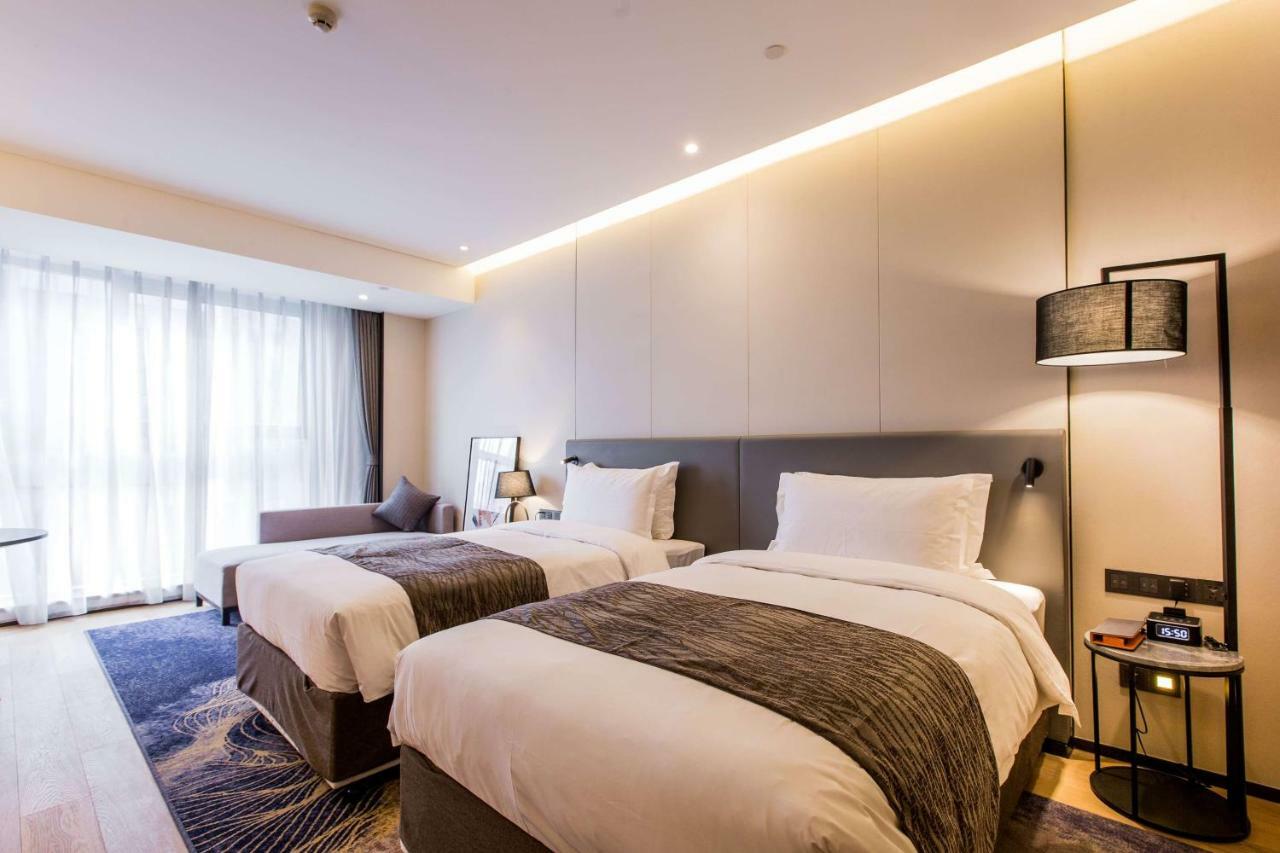 Howard Johnson By Wyndham Life Zhuoyuan Ningbo Zewnętrze zdjęcie